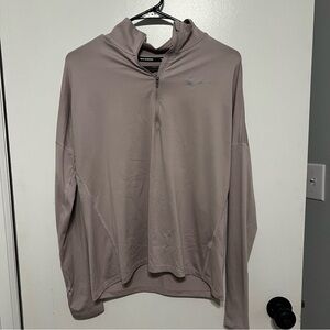Nike Women’s Runninf Quarter-Zip